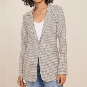 NWT, Maurice’s Plaid Boyfriend Blazer, Size Medium